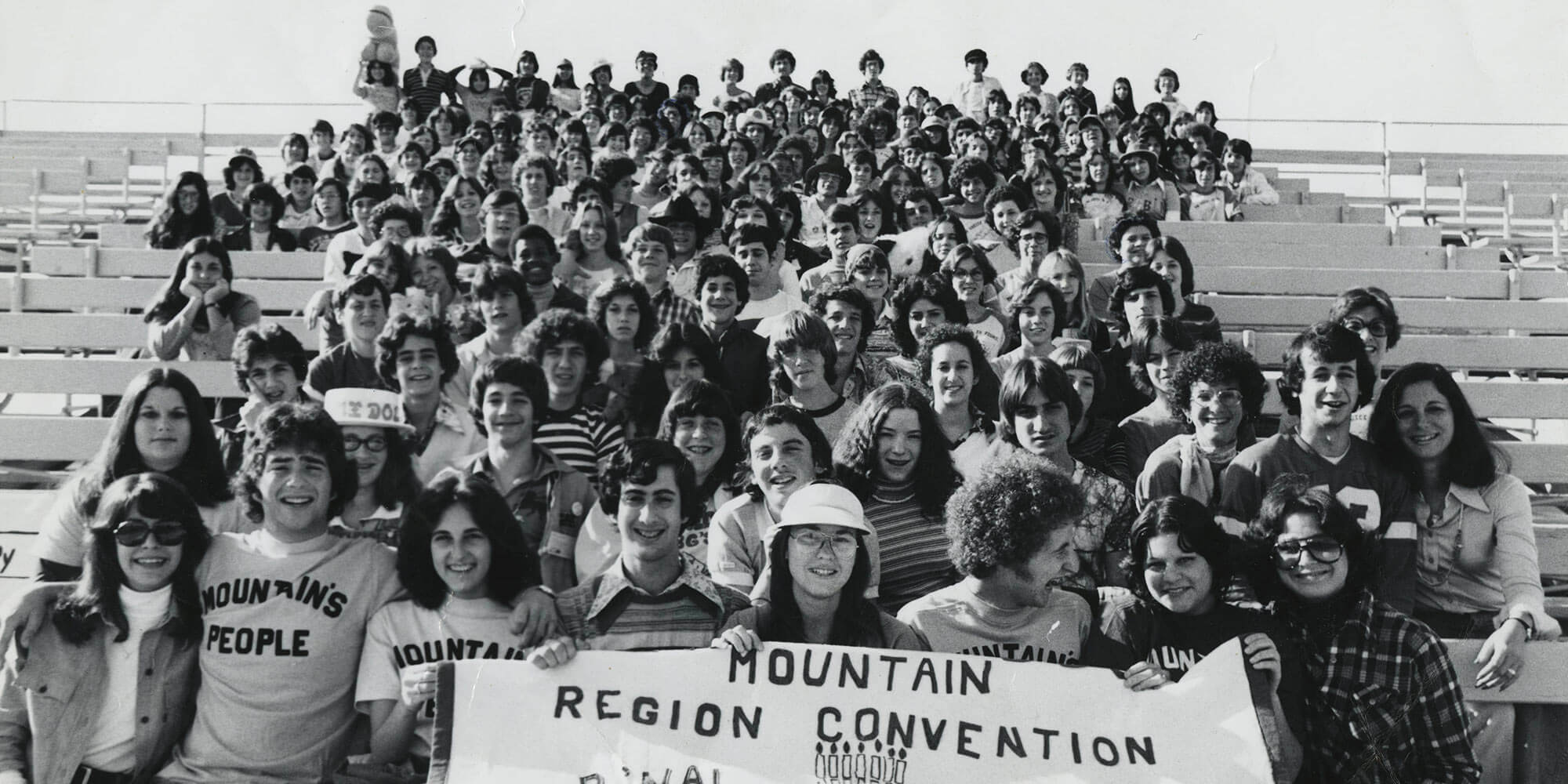 Photograph of Mountain Region Convention of B'nai B'rith Youth Organization, circa 1977. Burt and Wilma Bass Photographs and Programs. UNLV Special Collections.