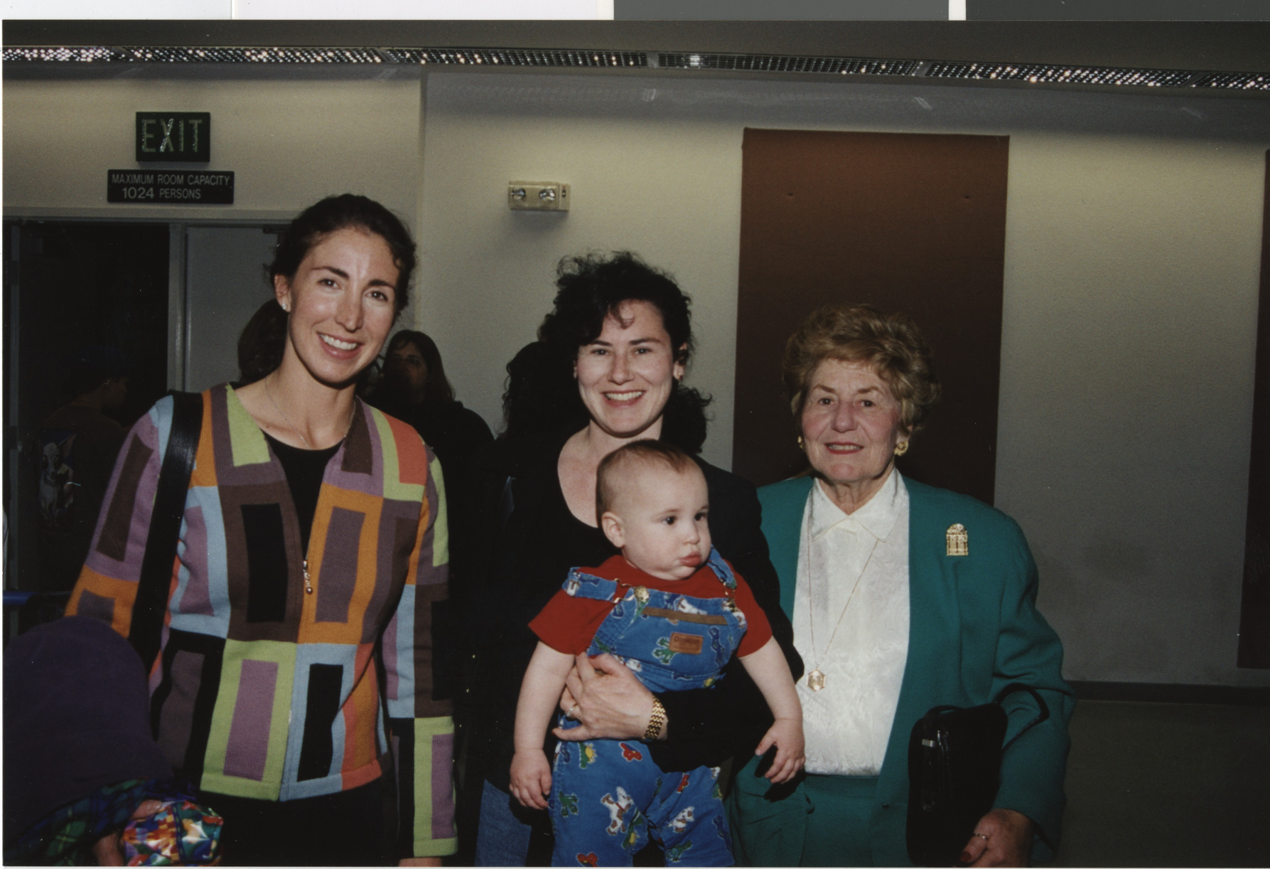 Photograph of Betsy Steinberg, Dr. Suzanne Green and Faye Steinberg, 1990s